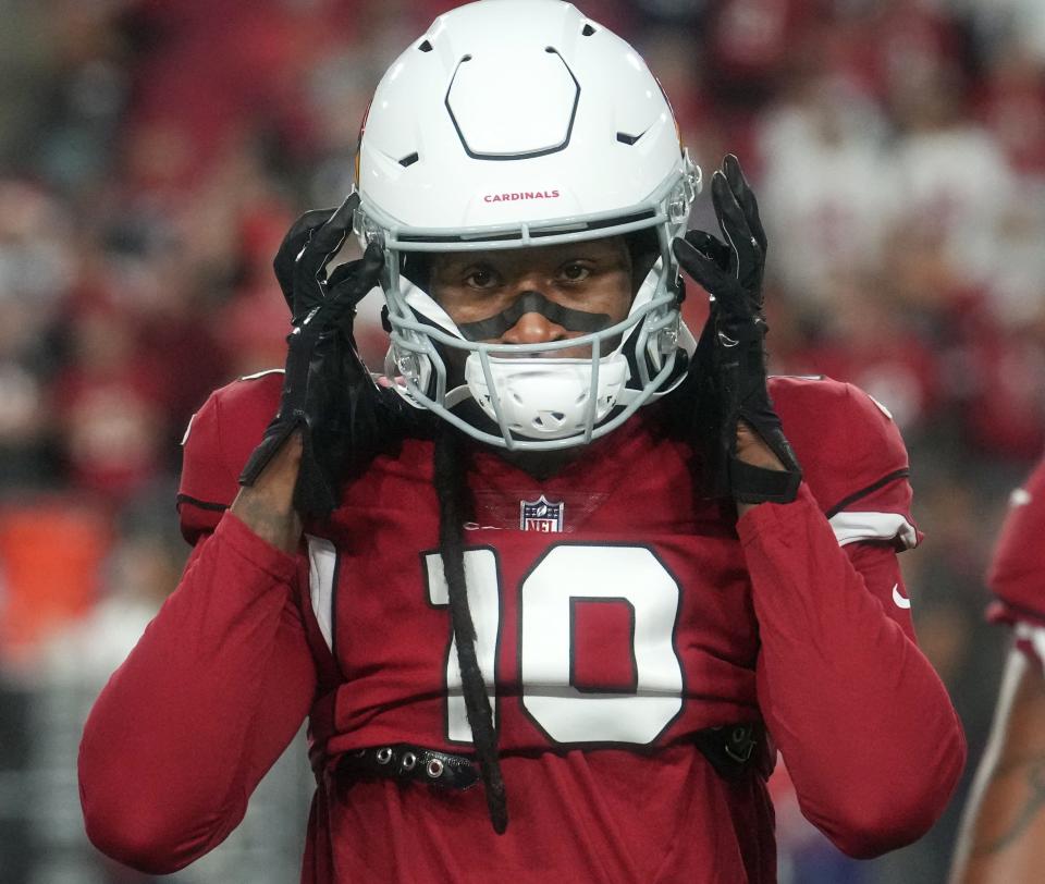 Dec 25, 2022; Glendale, Arizona, USA; Arizona Cardinals receiver DeAndre Hopkins (10) warms up before their game agaionst the Tampa Bay Buccaneers at State Farm Stadium. Mandatory Credit: Joe Rondone-Arizona Republic