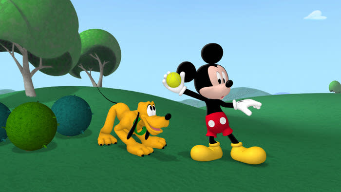 Mickey Mouse junto a su perro Pluto