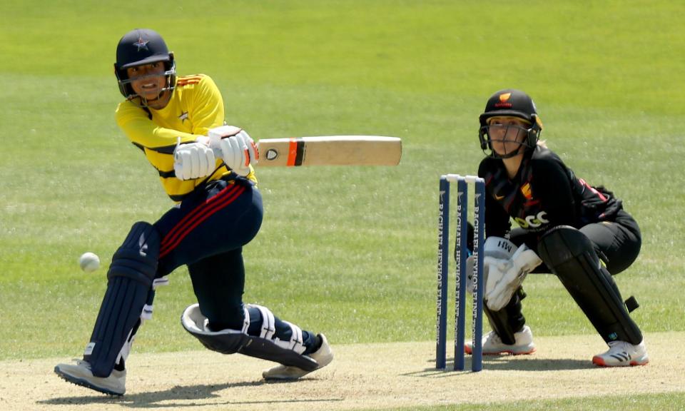 <span>Sophia Dunkley batting for South East Stars in May 2021. Surrey and Kent both want to host the Stars from 2025.</span><span>Photograph: Nick Wood/TGS Photo/Shutterstock</span>