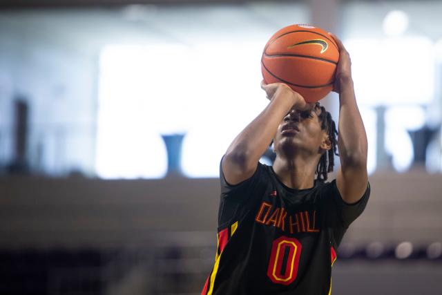 Oak Hill Holds On Despite Ellis Efforts - Basketball Recruiting