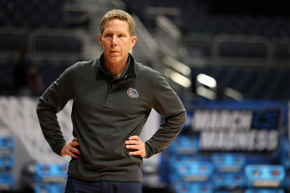 INDIANAPOLIS, INDIANA - MARCH 22: Head coach Mark Few of the Gonzaga Bulldogs  looks on against the Oklahoma Sooners in the second round game of the 2021 NCAA Men's Basketball Tournament at Hinkle Fieldhouse on March 22, 2021 in Indianapolis, Indiana. (Photo by Andy Lyons/Getty Images)