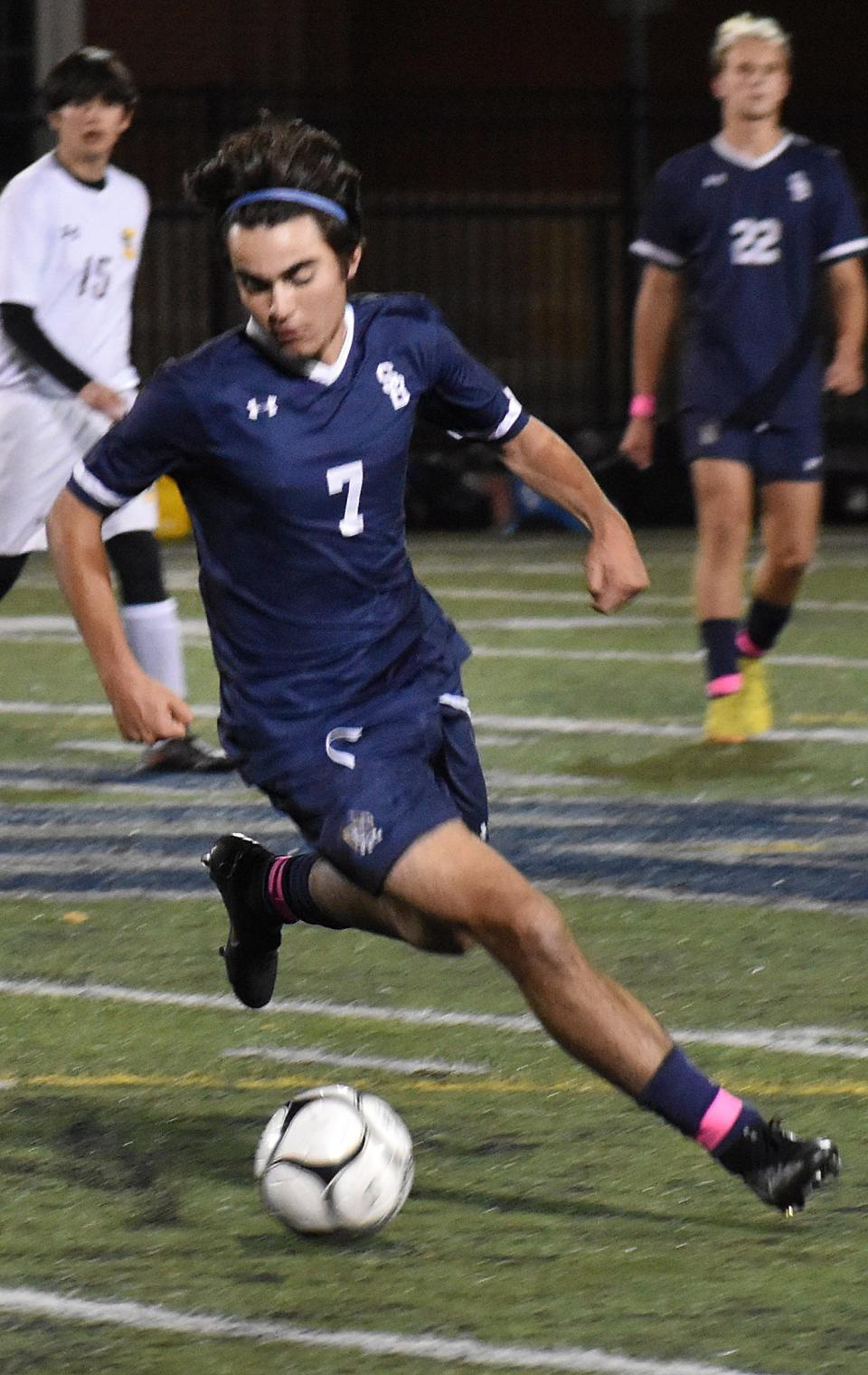 Somerset Berkley's Cameron Freitas runs with the ball during a recent game this season against Case.