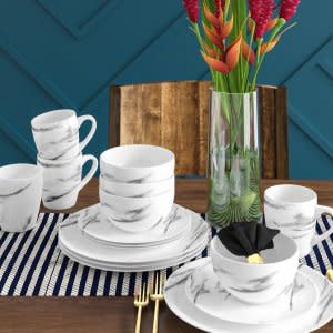 Witten Marble 16 Piece Dinnerware Set