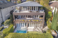 <p>The Hopetoun Avenue house is situated in the exclusive suburb of Vaucluse, just over 20 minutes out from the Sydney CBD. <br>Photo: Ray White Double Bay </p>