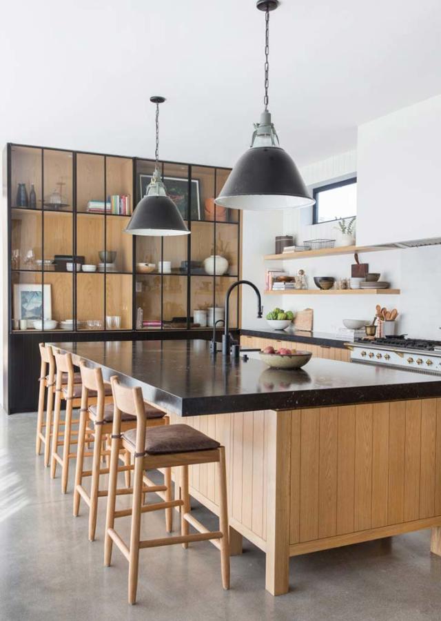 The REVEAL of our Black White and Gold Kitchen - Swoon Worthy