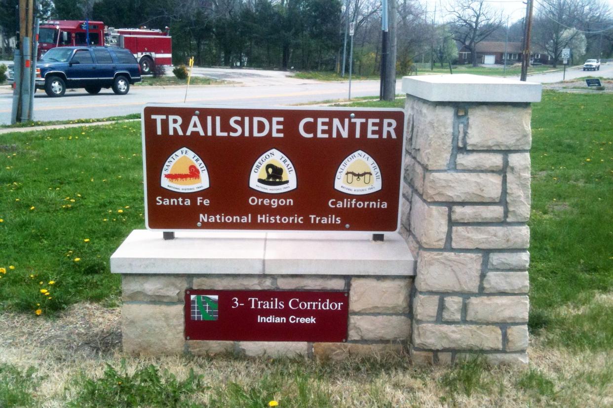 Trailside Center, Kansas City, Missouri