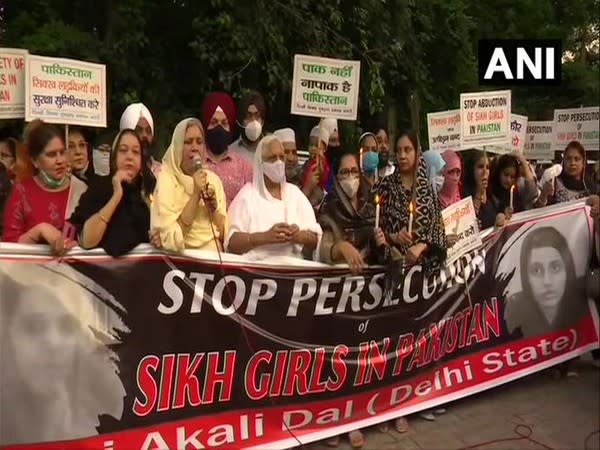 Workers of Shiromani Akali Dal staged a protest at Teen Murti in Delhi on Tuesday (Photo/ANI)