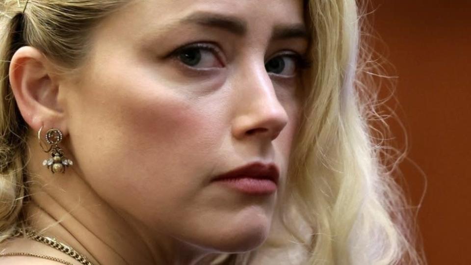 Amber Heard durante o julgamento