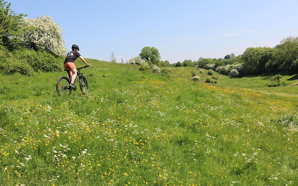 The Cotswolds is an idyllic location for a cycling break