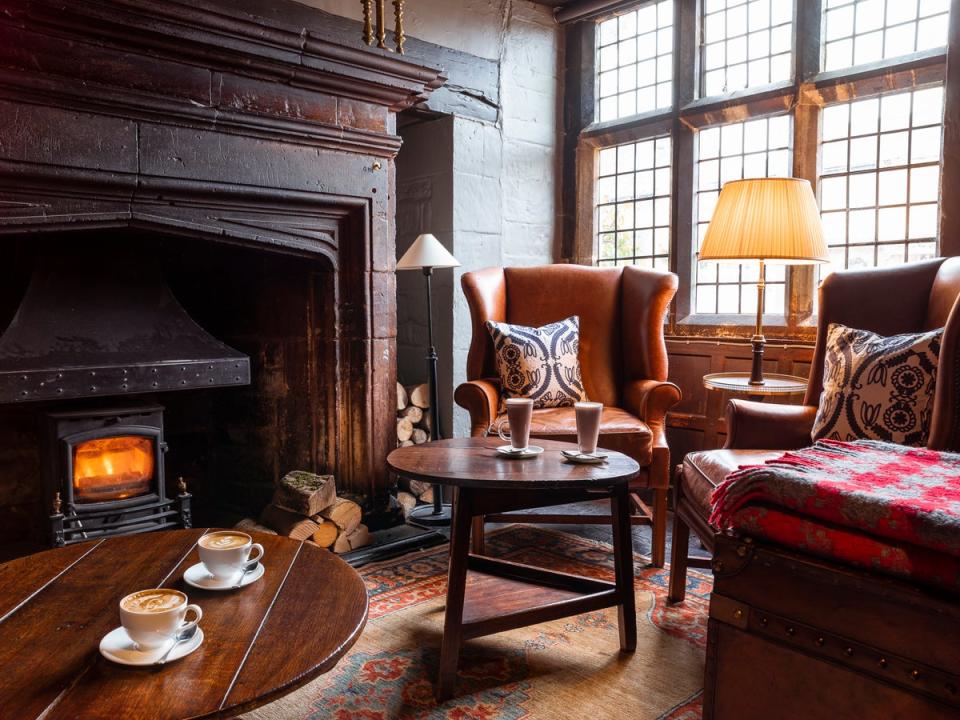 Made for coffee breaks - the lounge fireplace at the Lygon Arms (The Lygon Arms)