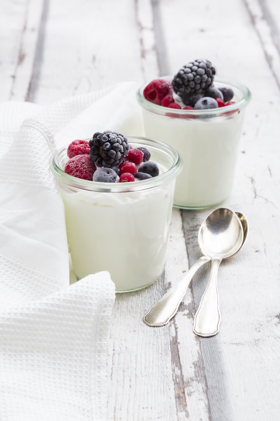 17) Greek Yogurt with Berries