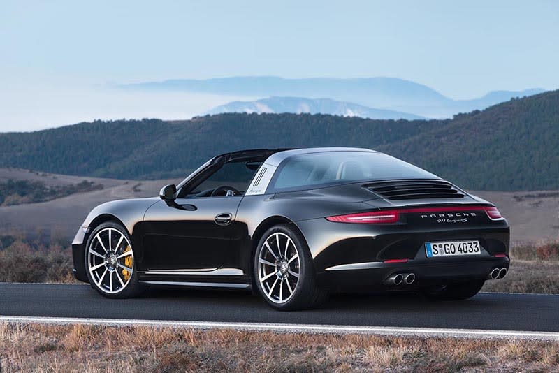 991 Targa重新開啟了911 Targa新紀元，回復到最原本的獨特半敞篷模樣。