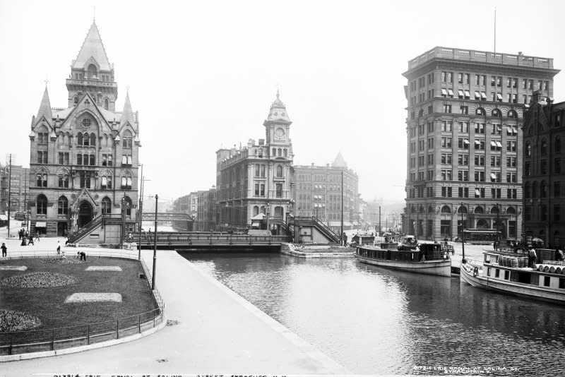 On October 26, 1825, the Erie Canal, pictured in 1902, was opened, linking the Great Lakes and Atlantic Ocean via the Hudson River. File Photo by Library of Congress/UPI