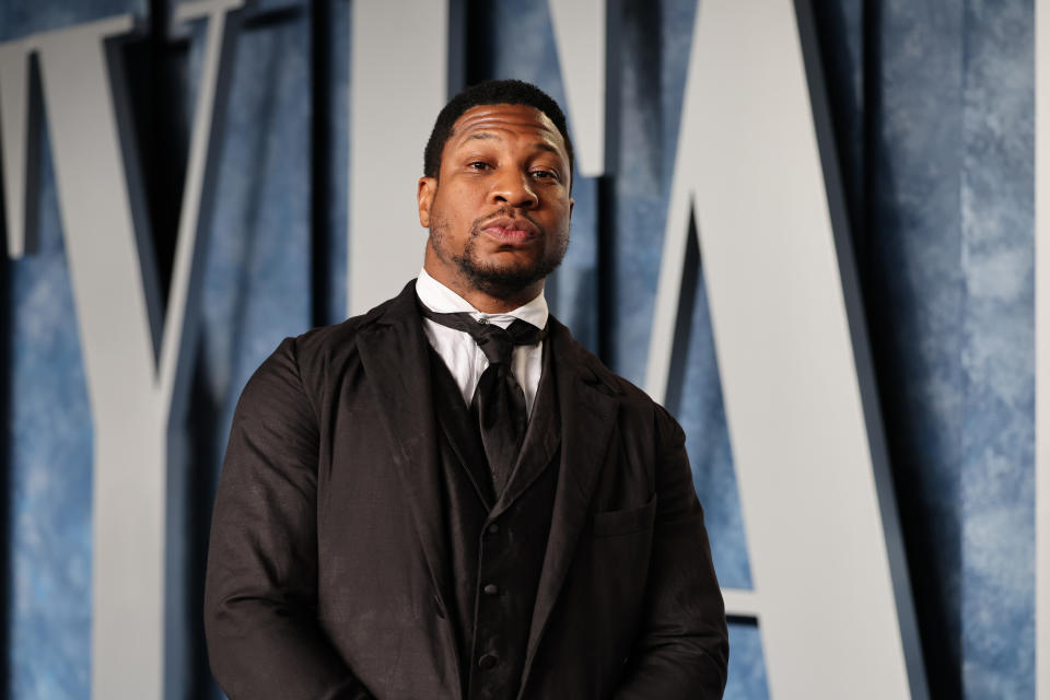 BEVERLY HILLS, CALIFORNIA – MARCH 12: Jonathan Majors attends the 2023 Vanity Fair Oscar Party Hosted By Radhika Jones at Wallis Annenberg Center for the Performing Arts on March 12, 2023 in Beverly Hills, California. (Photo by Cindy Ord/VF23/Getty Images for Vanity Fair)