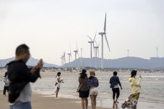 China Longyuan Power Group Ltd. onshore wind turbines in Pingtan Island, Fujian province, China, on Oct. 18. <span class="copyright">Bloomberg/Getty Images</span>