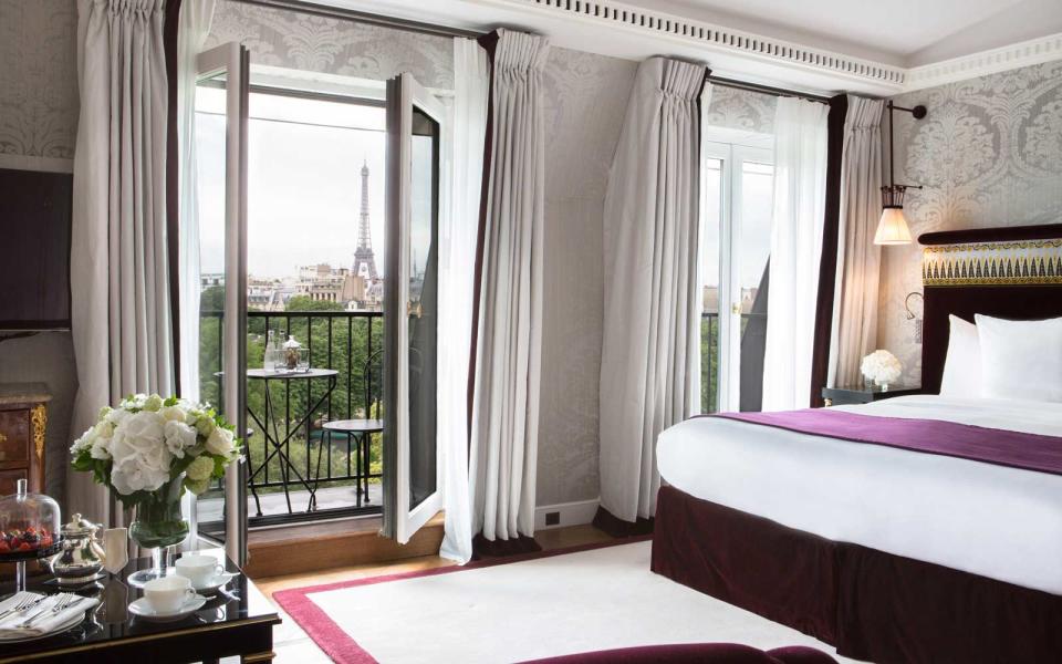 La Réserve Paris Hotel, Spa & Apartments — Paris, France