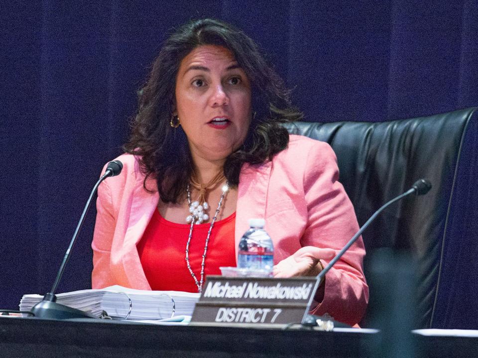 Laura Pastor is on the Phoenix City Council representing District 4. She has served on the Phoenix City Council since 2014.