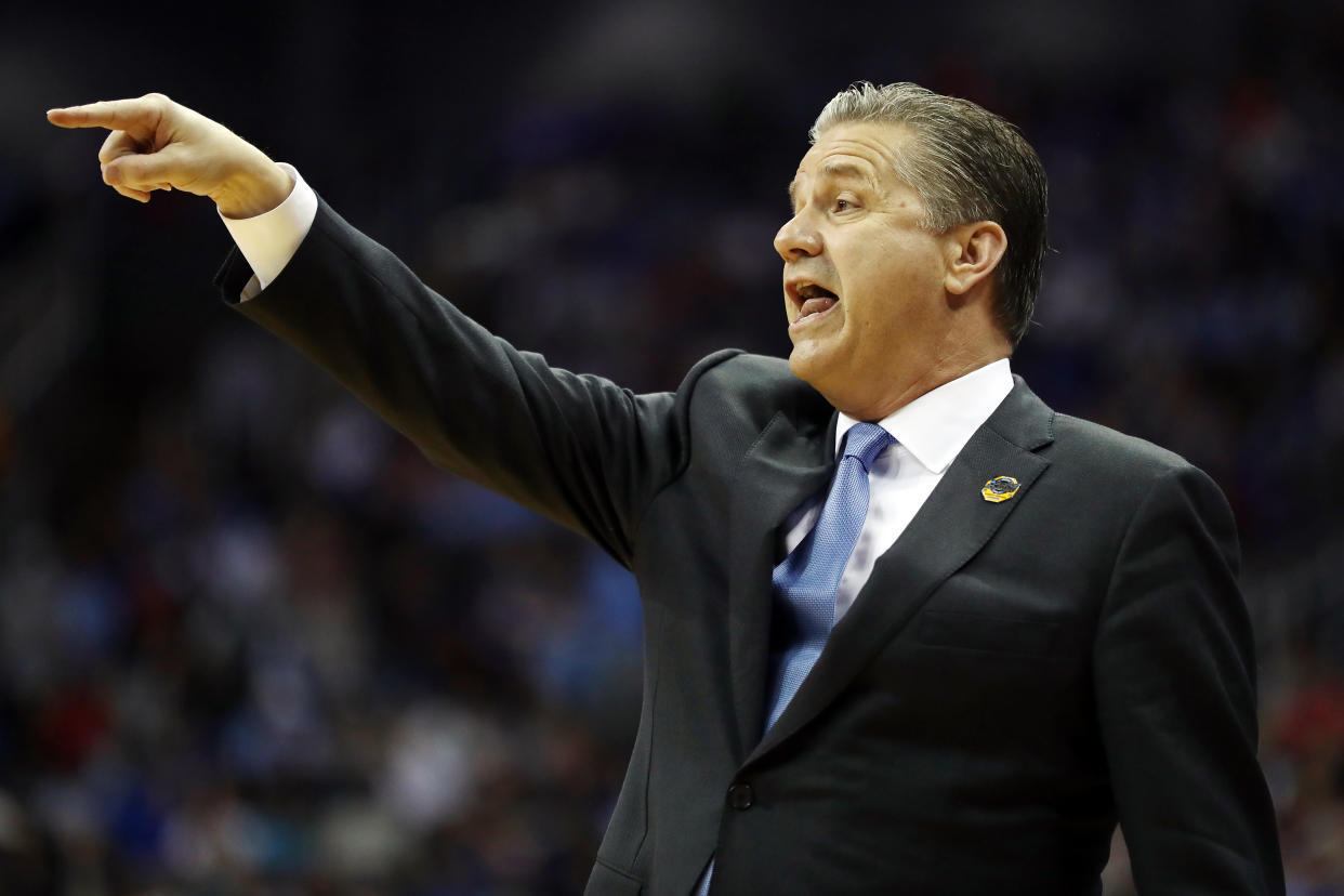 KANSAS CITY, MISSOURI - MARCH 29: Head coach John Calipari of the Kentucky Wildcats reacts against the Houston Cougars during the 2019 NCAA Basketball Tournament Midwest Regional at Sprint Center on March 29, 2019 in Kansas City, Missouri. (Photo by Jamie Squire/Getty Images)