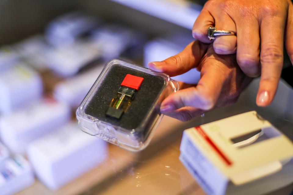 A cartridge for a vape peTrulieve in Venice waited all day to sell the cannabis flower to their customers. The okay never came in but Trulieve CEO, Kim Rivers, showed some of the products they have available today. She feels buy the morning they will have word the they can sell their cannabis flower. Their products work to alleviate seizures, severe and persistent muscle spasms, pain, nausea, loss of appetite, and other symptoms associated with serious medical conditions such as cancer. Low-THC/CBD products are available for patients who need non-euphoric care.