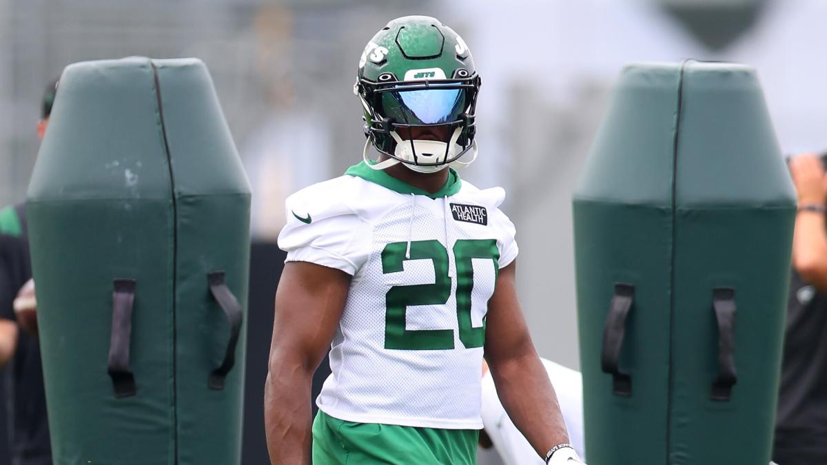 Buffalo Bills vs. New York Jets: Robert Saleh Reveals Status of Breece  Hall, Dalvin Cook for Week 1 - Sports Illustrated Buffalo Bills News,  Analysis and More