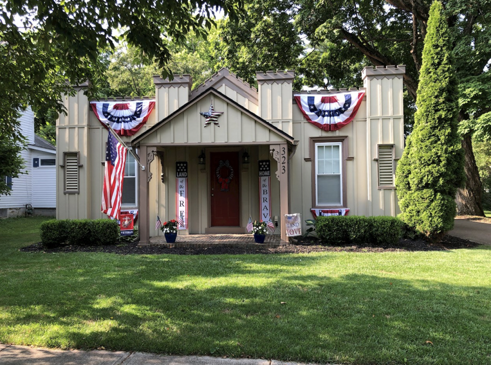 The first place winner of the 2021 Granville Kiwanis Decorated Home Contest was the Summit Street home of Adam and Jenn Werner. The contest returns again in 2022.