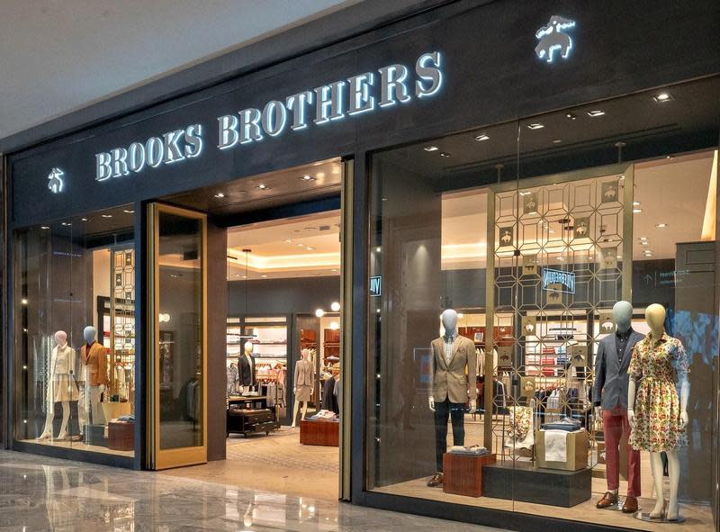 服裝品牌Brooks Brothers不敵疫情，申請破產。圖為紐約門市。（翻攝自Brooks Brothers臉書）