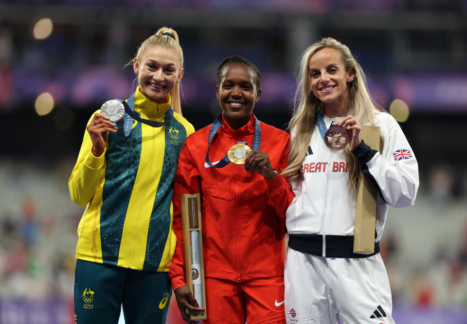 Jessica Hull, Faith Kipyegon and Georgia Bell.