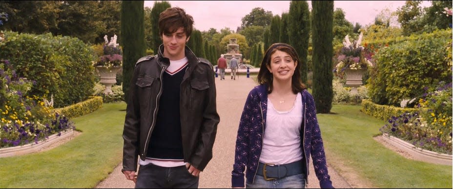 angus thongs"