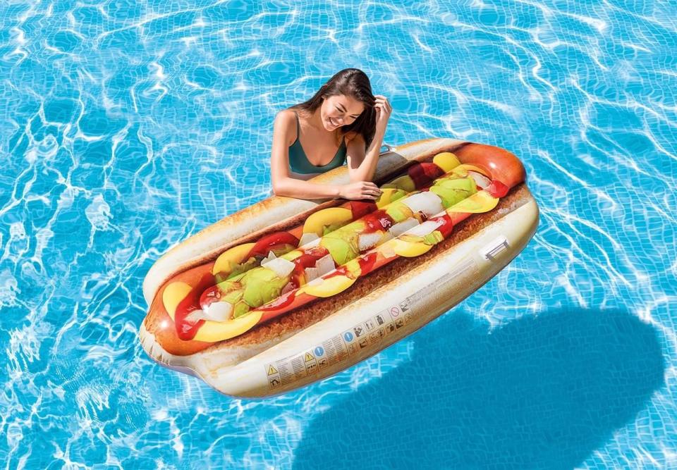 7) Jumbo Hot Dog Mat Inflatable Lounge Float