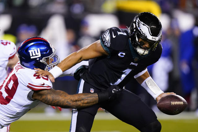 Hurts refuses day off after NFC East champ Eagles clinch bye - The San  Diego Union-Tribune