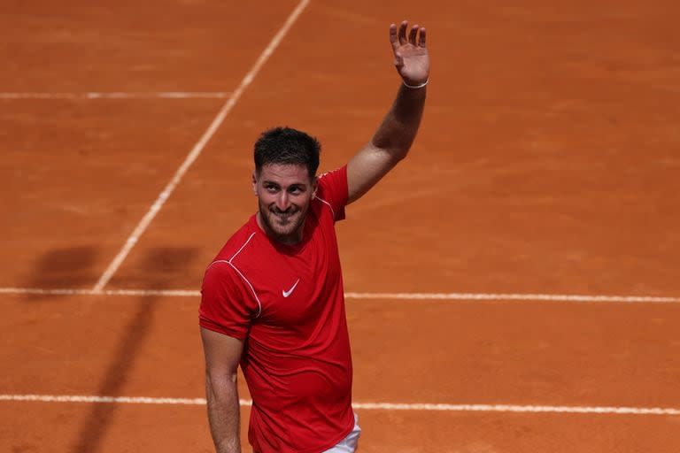 Federico Agustín Gómez y su celebración tras ganar el partido más trascendente de su carrera