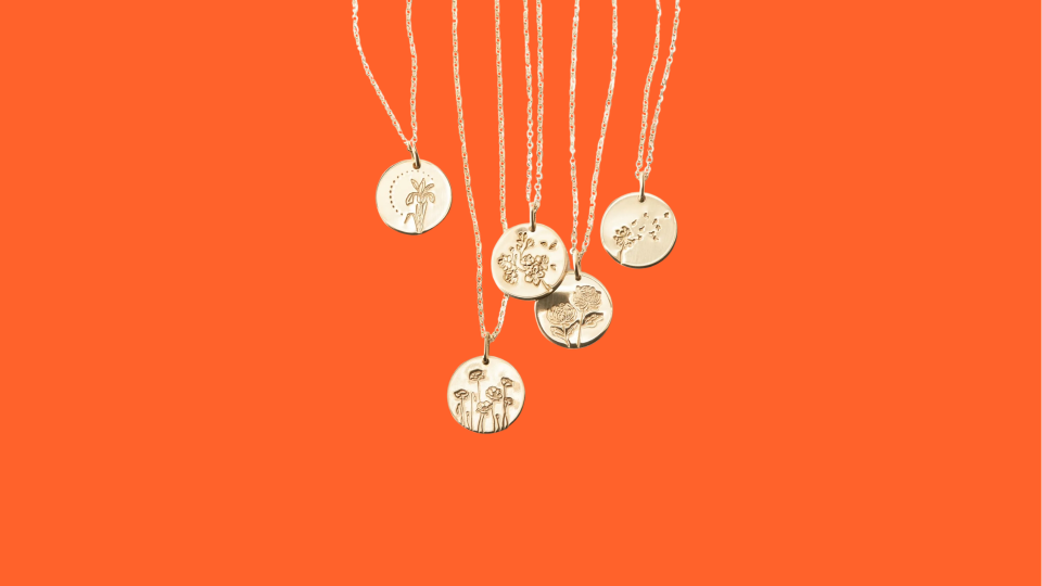 Shop the best jewelry gifts for your girlfriend: Flora Necklace