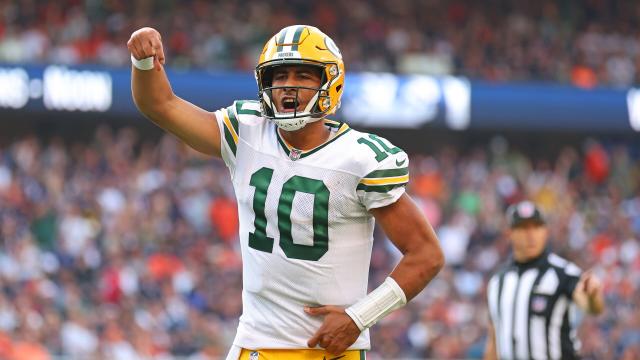 Green Bay Packers Star Jordan Love's Stunning Ranking Among NFC QBs After  Week 2