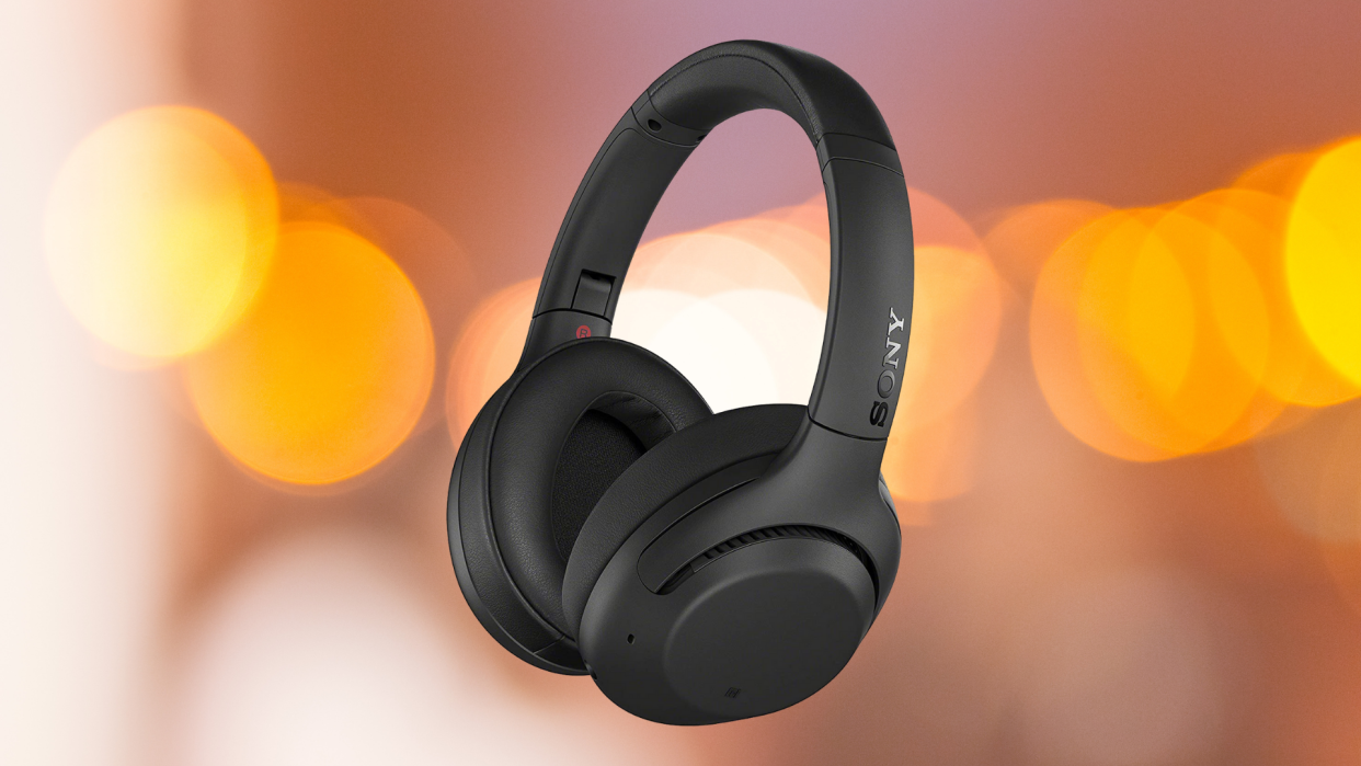 These Sony Noise-Canceling Headphones are more than 50 percent off right now. (Photo: Amazon)