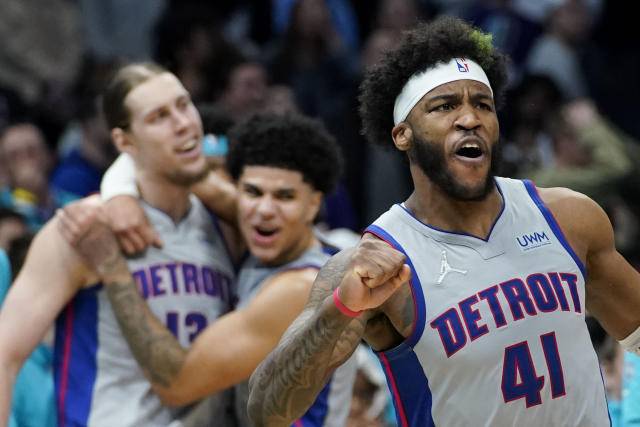 Pistons ride 58 bench points to victory over Hornets