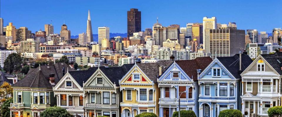 View from Alamo Square at twilight, San Francisco.