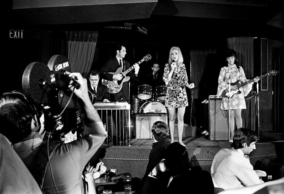 Jeannie Seely performs "Don't Touch Me" at the Black Poodle in Nashville's Printers Alley for a CBS feature in 1969.