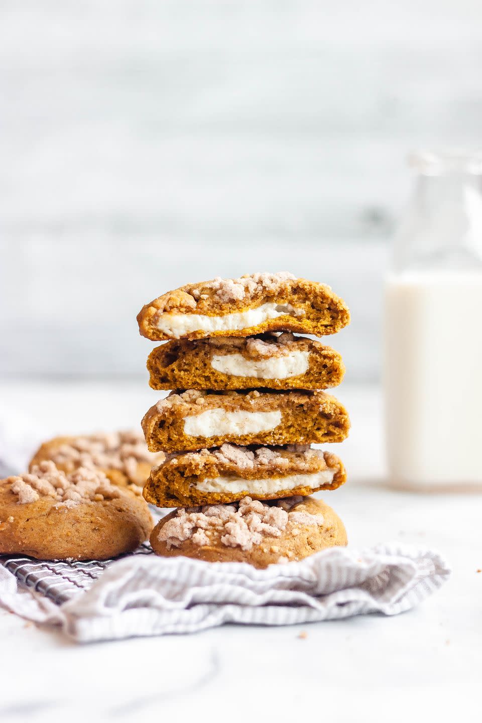 Pumpkin Cheesecake Cookies