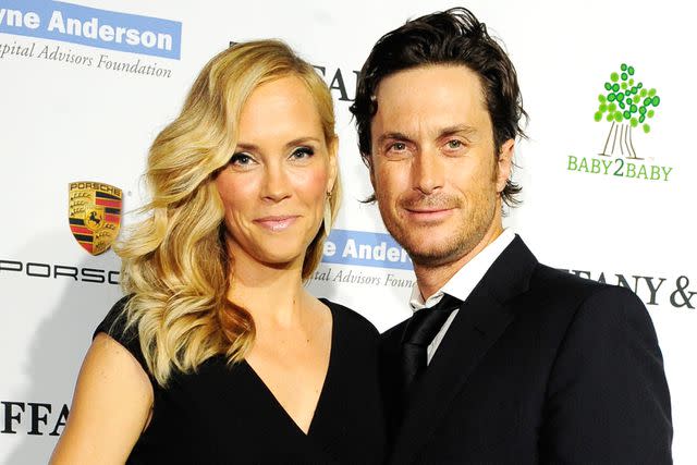 <p>Amy Graves/Getty </p> Erinn Bartlett and Oliver Hudson