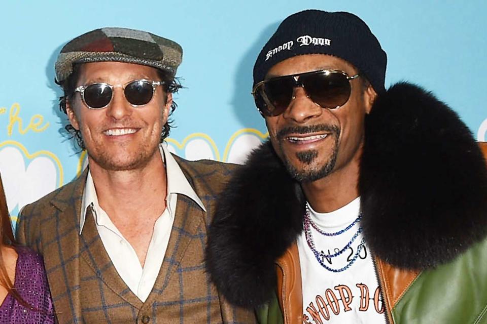 <p>Joshua Blanchard/Getty Images for NEON</p> (L-R)  Matthew McConaughey and Snoop Dogg arrive at the Los Angeles Premiere for Neon and Vice Studio