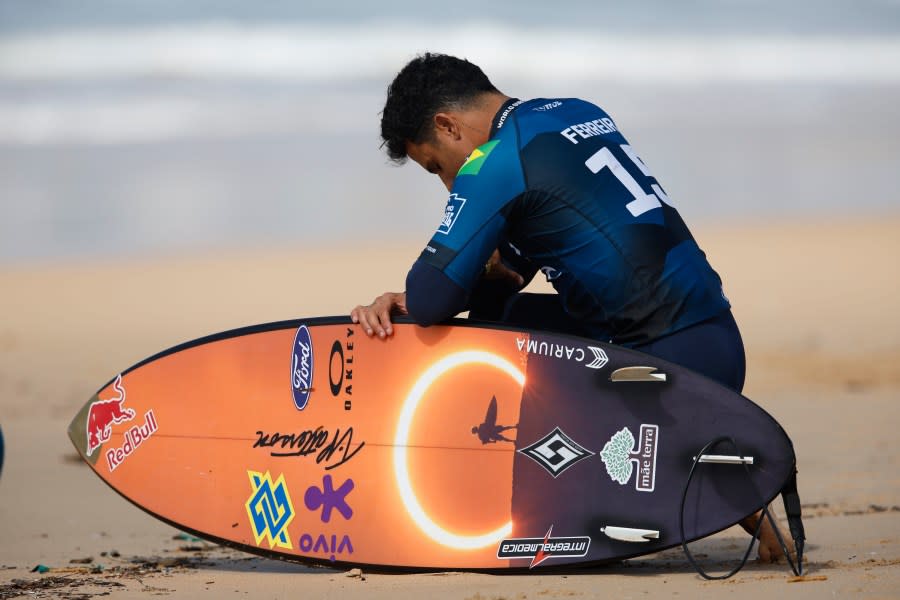 PENICHE, PORTUGAL – MARCH 11: Italo Ferreira from Brazil meditates before round of 32 heat 6 during the MEO Rip Curl Pro Portugal on March 11, 2024 in Peniche, Portugal. (Photo by Joao Rico/DeFodi Images via Getty Images)