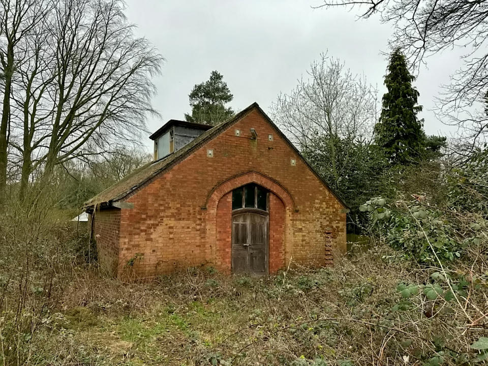 Spooky house hunters have the chance to snap up an eerie former morgue, for just £55k. (SWNS)