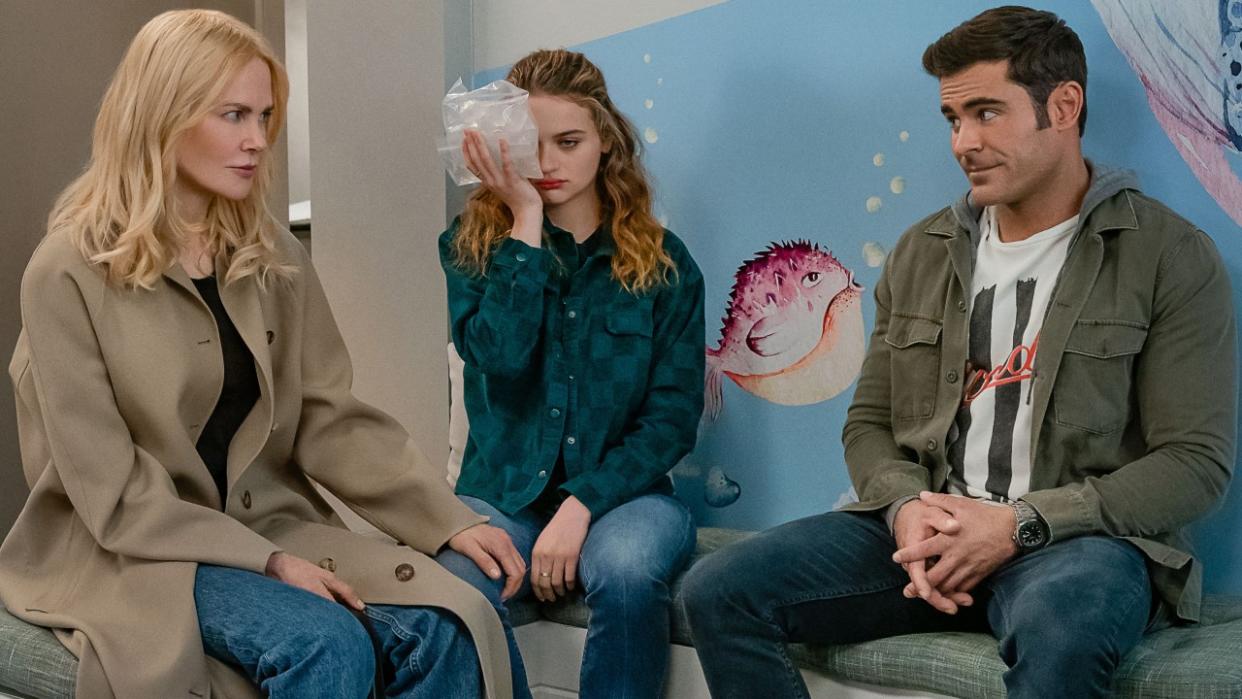  Nicole Kidman, Joey King and Zac Efron in a scene from Netflix's A Family Affair. 