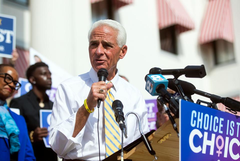 Charlie Crist, Democratic candidate for governor, hosts a pro-abortion rights event in front of the Florida Historic Capitol Museum on Friday, Sept. 16, 2022 in Tallahassee, Fla. 