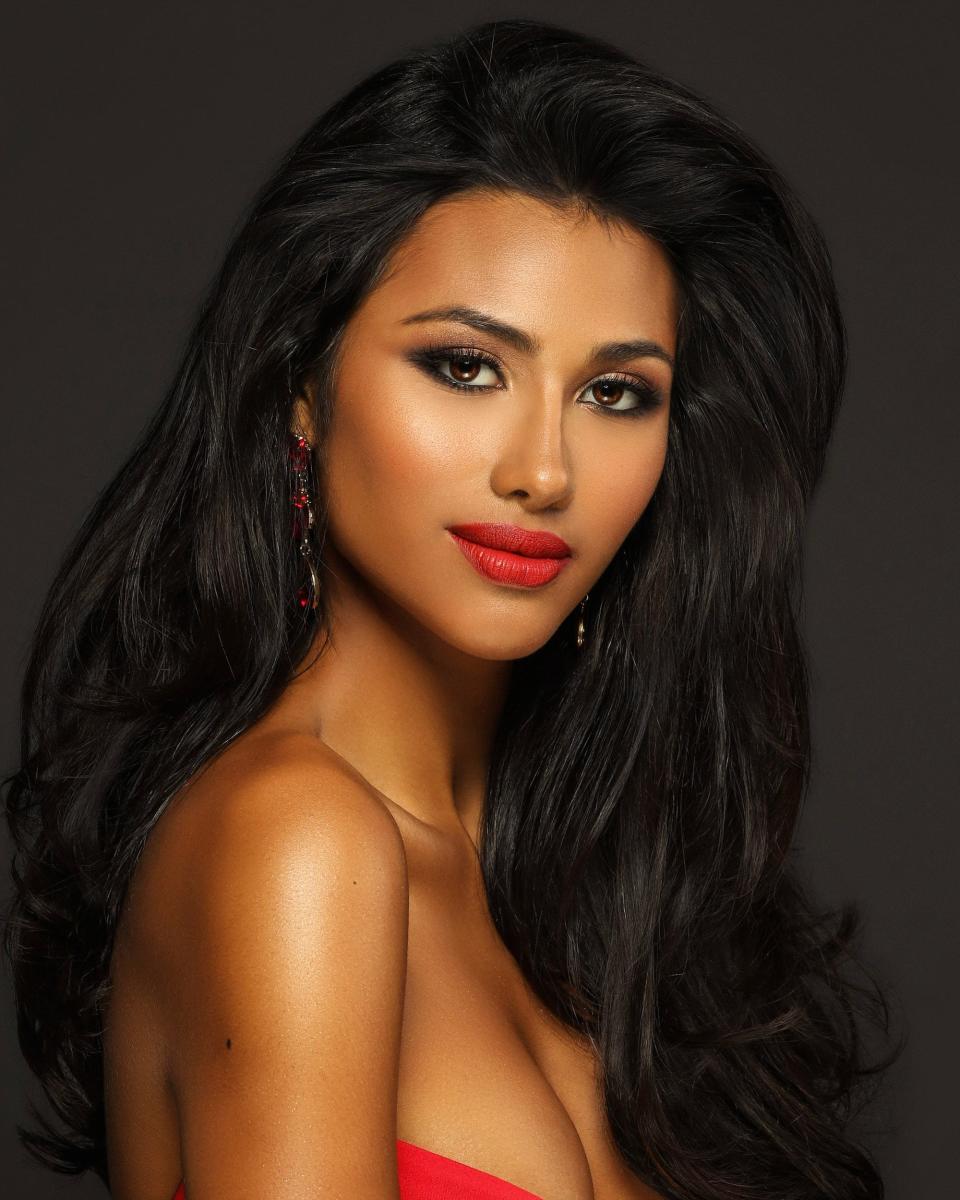 A headshot of Miss Puerto Rico 2021.