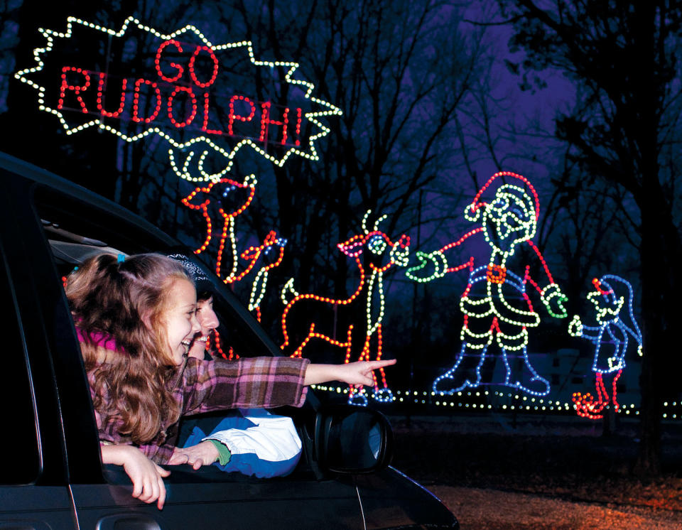 Santa Claus, Indiana (Spencer County Visitors Bureau / Sun Outdoors Lake Rudolph )