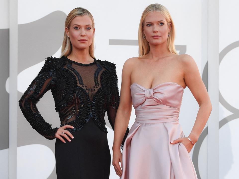 Lady Eliza Spencer (L) and Lady Amelia Spencer arrive for the opening ceremony and the screening of the film "Madres Paralelas" (Parallel Mothers) on the opening day of the 78th Venice Film Festival, on September 1, 2021 at Venice Lido.