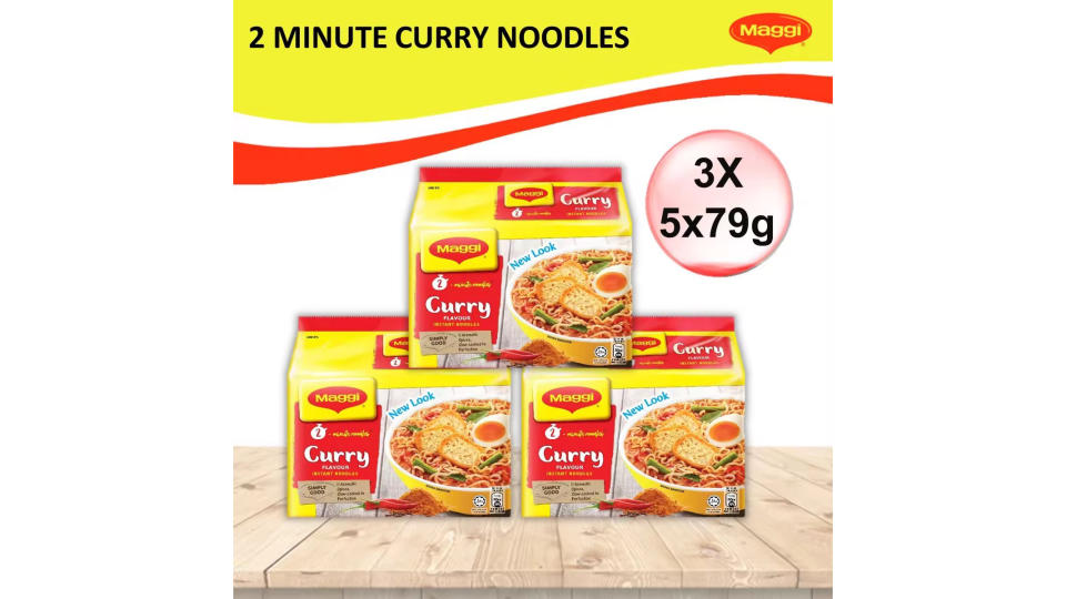 [Bundle of 3] Maggi 2-Minute Curry Instant Noodles (5x79g) - Halal. (Photo: Lazada SG)