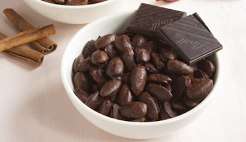 Joy Bauer's Dark Chocolate Almonds (Lucy Schaeffer)