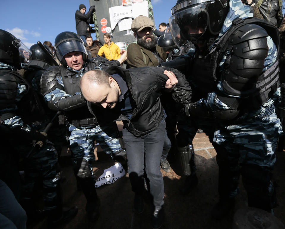 Protests nationwide bring thousands to Russia’s streets